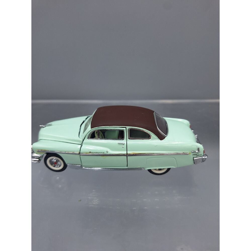 Franklin Mint~1951 Mercury Monterey Coupe~1:43 Scale~Made in Hong Kong~Vintage